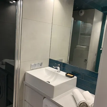 Apartmentsun Parrot *